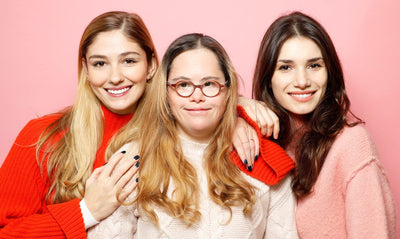Von links nach rechts: Laura, ihre Schwester Jami und Maria