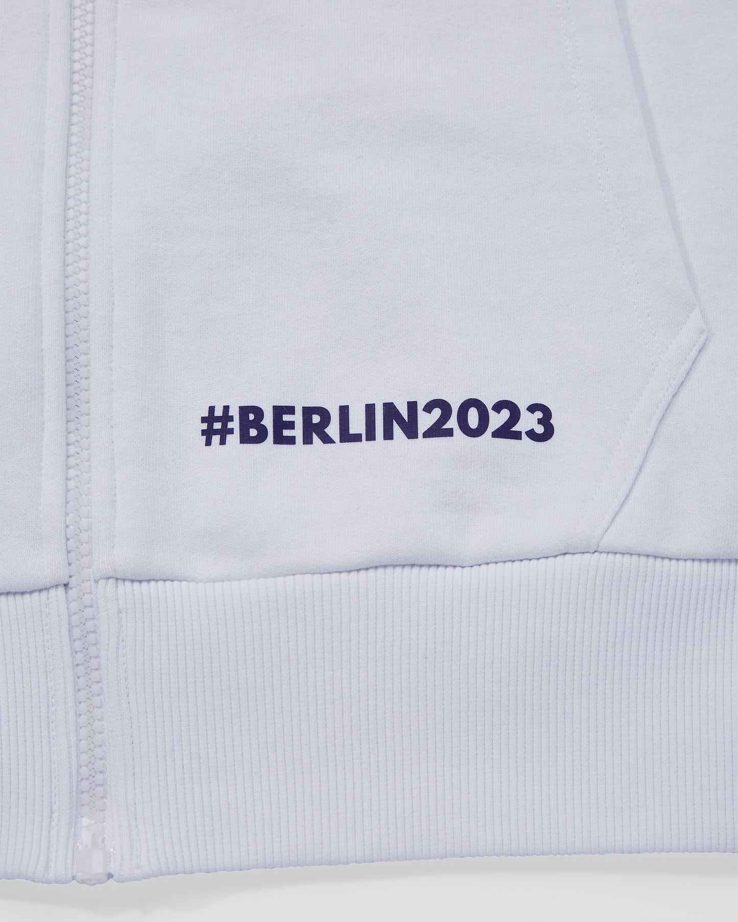 Hoodie mit Reißverschluss #BERLIN2023 weiss