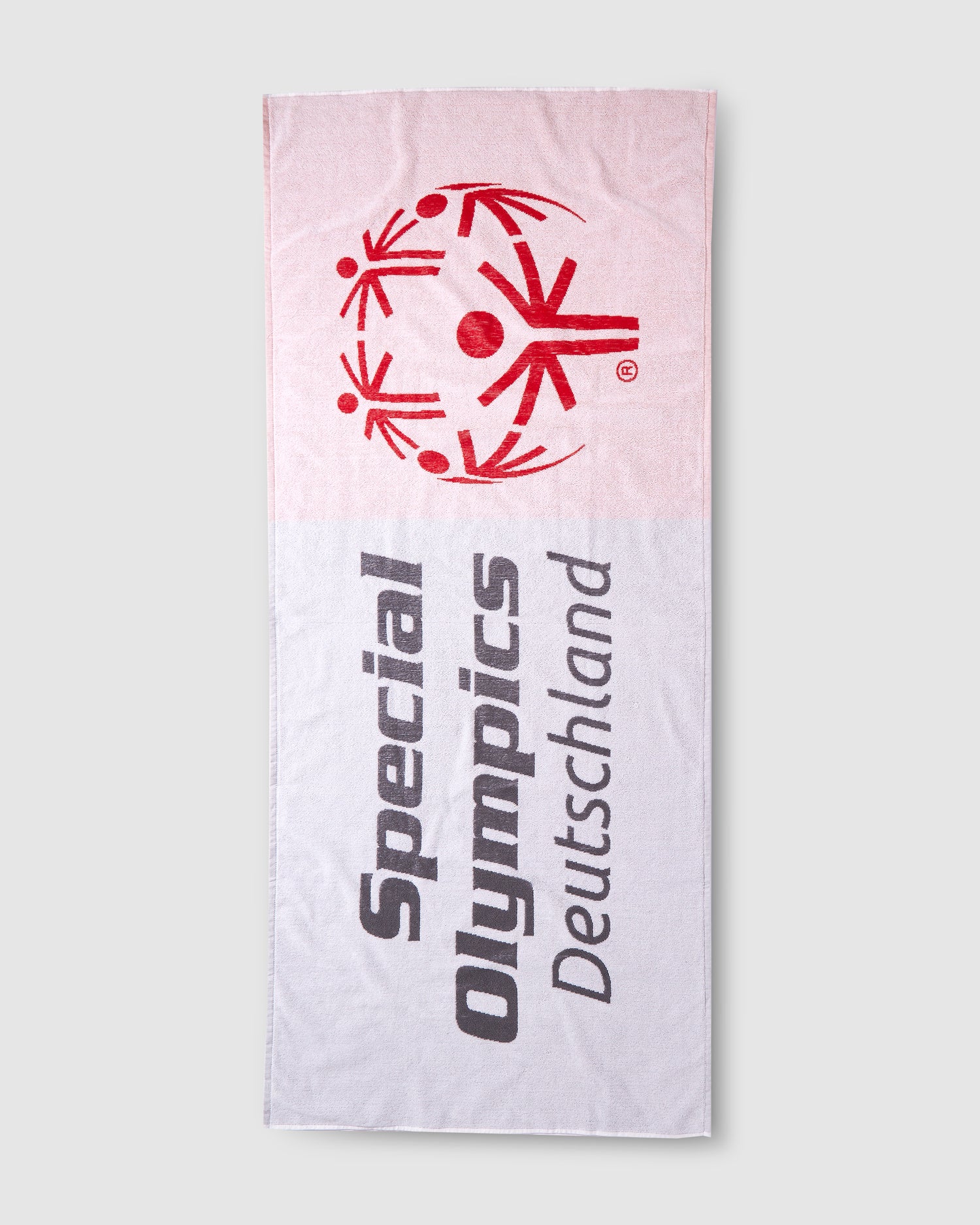 Weißes Handtuch mit Special Olympics Deutschland Schriftzug und Logo