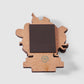 Aufnahme von hinten Weltspiele Logo Magnet aus Holz