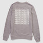 Nahaufnahme der Rückseite des Sweatshirts in grau mit #BERLIN2023 Print