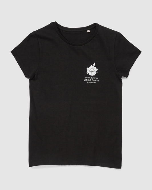 Schwarzes T-Shirt mit kleinem Weltspiele Logo vorne 